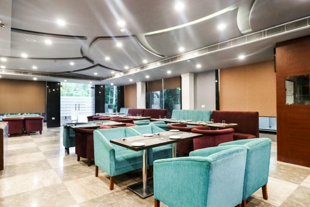 La Silver Leaf Hotel Nawashahr Luaran gambar