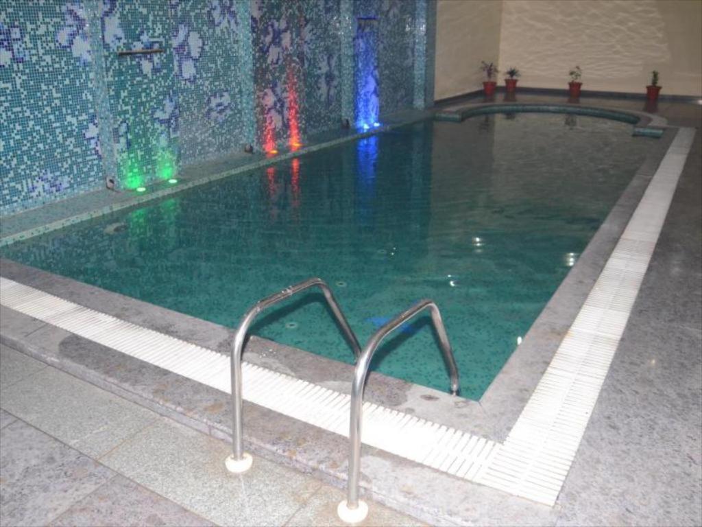 La Silver Leaf Hotel Nawashahr Luaran gambar
