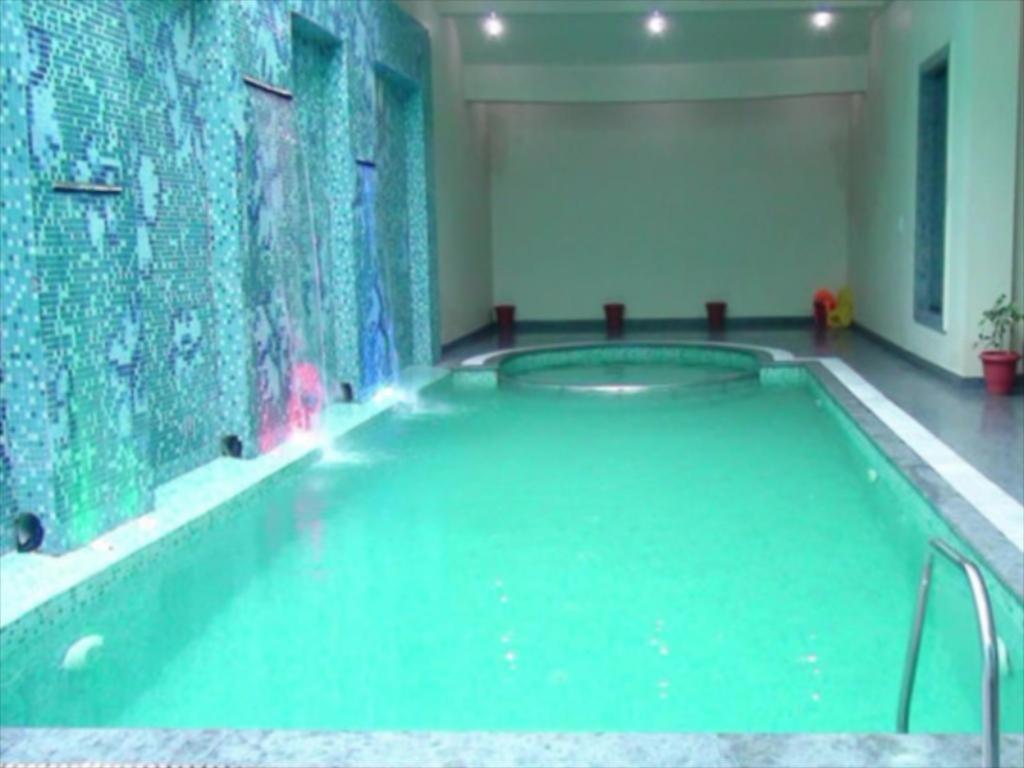 La Silver Leaf Hotel Nawashahr Luaran gambar